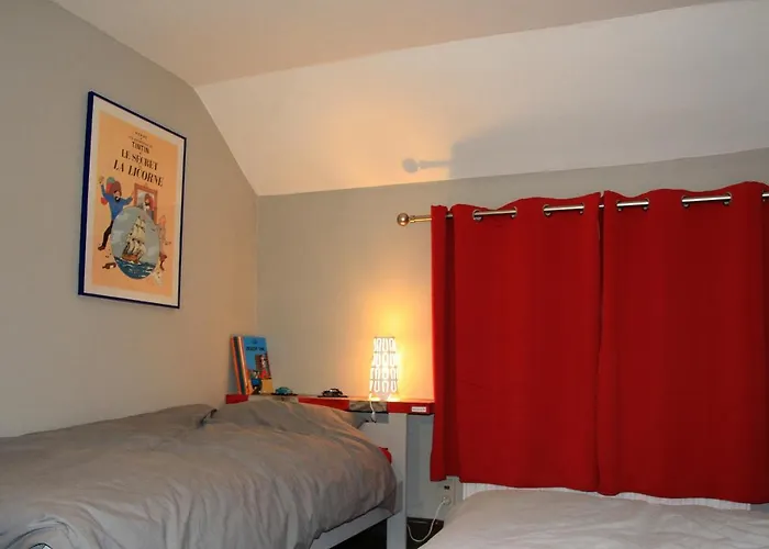 Les Hauts De Crupet Holiday home Maillen